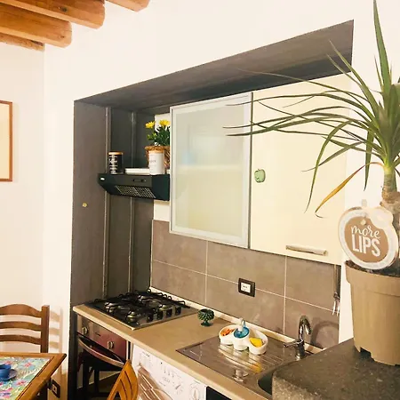 Apartment Damiani Luxury Palermo