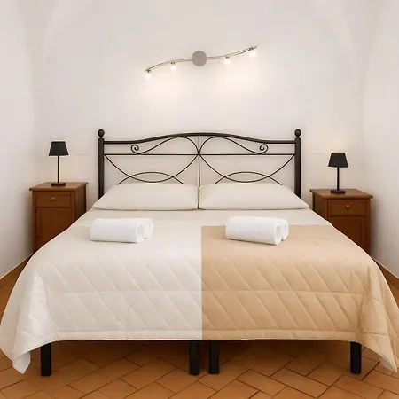 아파트 Damiani Vacanze - Centro Storico *